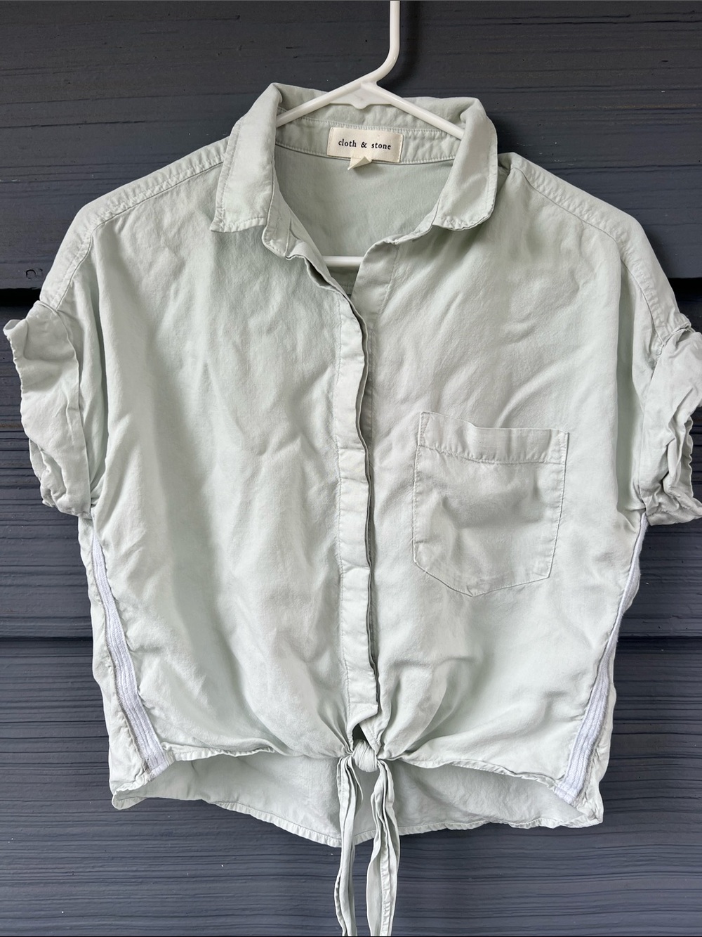 cloth & stone Sage Green Tie-Front Short Sleeve Button Shirt